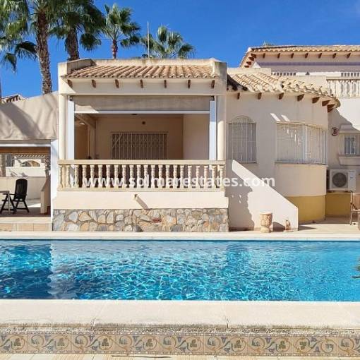 Vrijstaande Villa - Resale - Villamartin - Las Ramblas