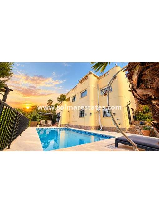 Vrijstaande Villa - Resale - Villamartin - Las Ramblas
