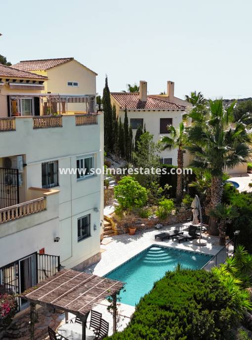 Vrijstaande Villa - Resale - Villamartin - Las Ramblas