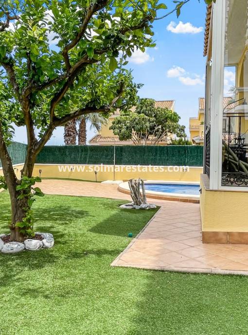 Vrijstaande Villa - Resale - Villamartin - Los Dolses