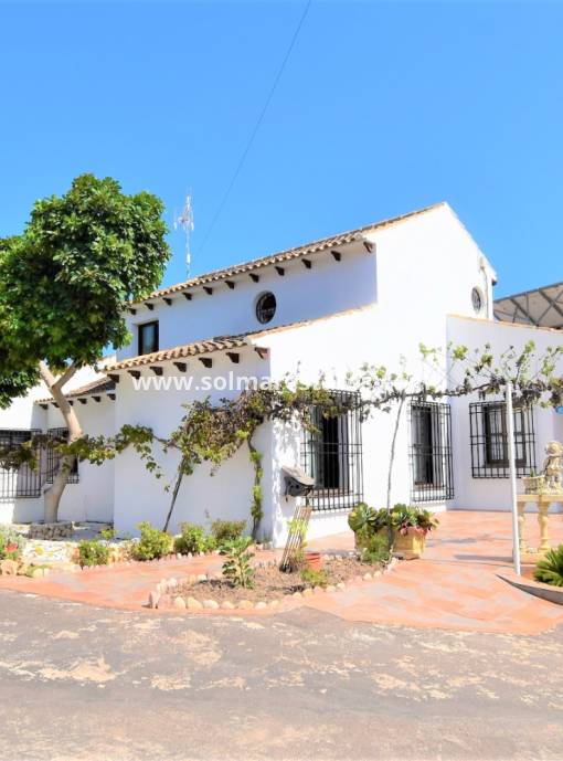 Vrijstaande Villa - Resale - Villamartin - Los Dolses