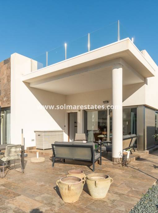 Vrijstaande Villa - Resale - Villamartin - PAU 26