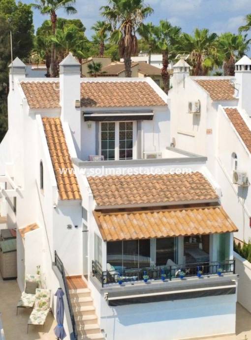 Vrijstaande Villa - Resale - Villamartin - Rioja