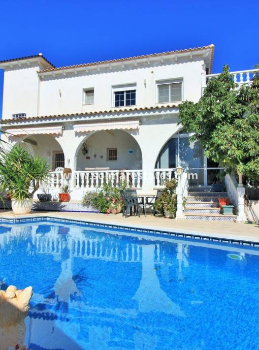 Vrijstaande Villa - Resale - Villamartin - Villamartin