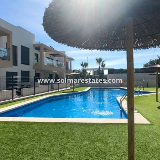 Wohnung - Resale - Orihuela Costa - Villamartin