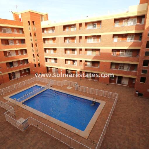 Wohnung - Resale - Torrevieja - R-62023