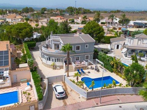 La Marina La Marina