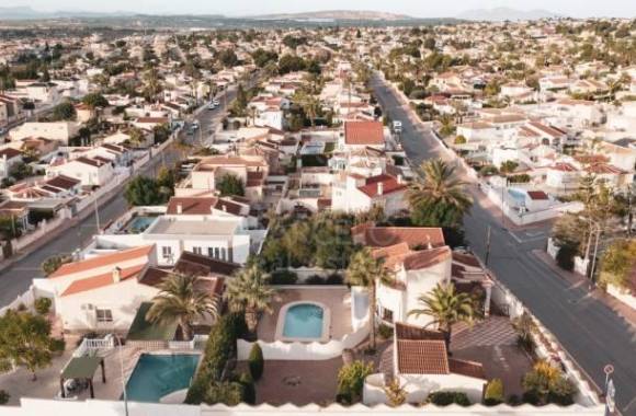 Rojales