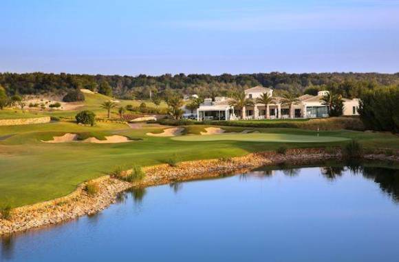 Las Colinas Golf & Country Club