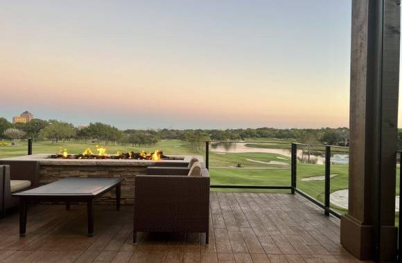 Las Colinas Golf & Country Club