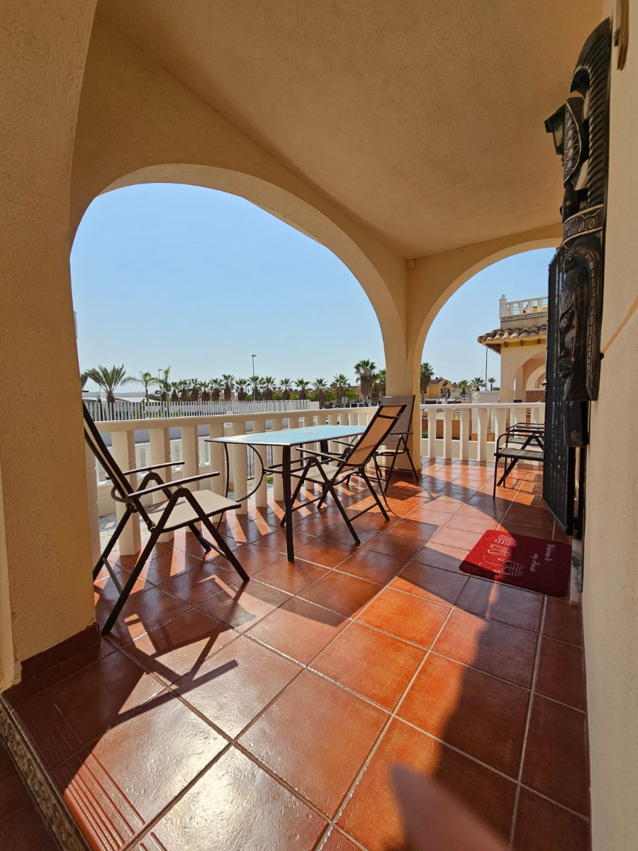 Villa in La Zenia - Image 3