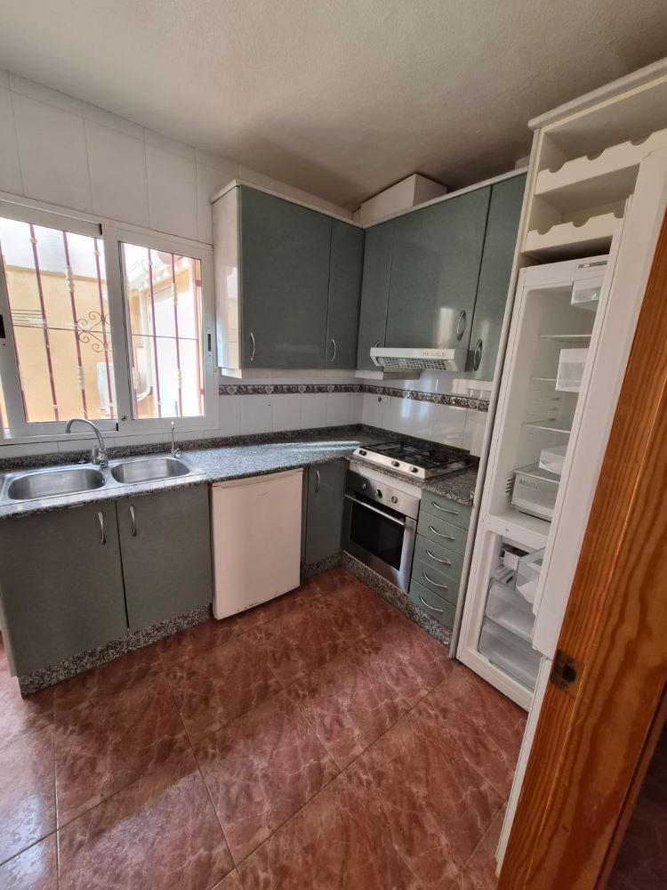 House in La Zenia - Image 4