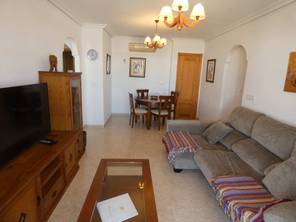 Apartment in Urbanizacion los Balcones - Image 3