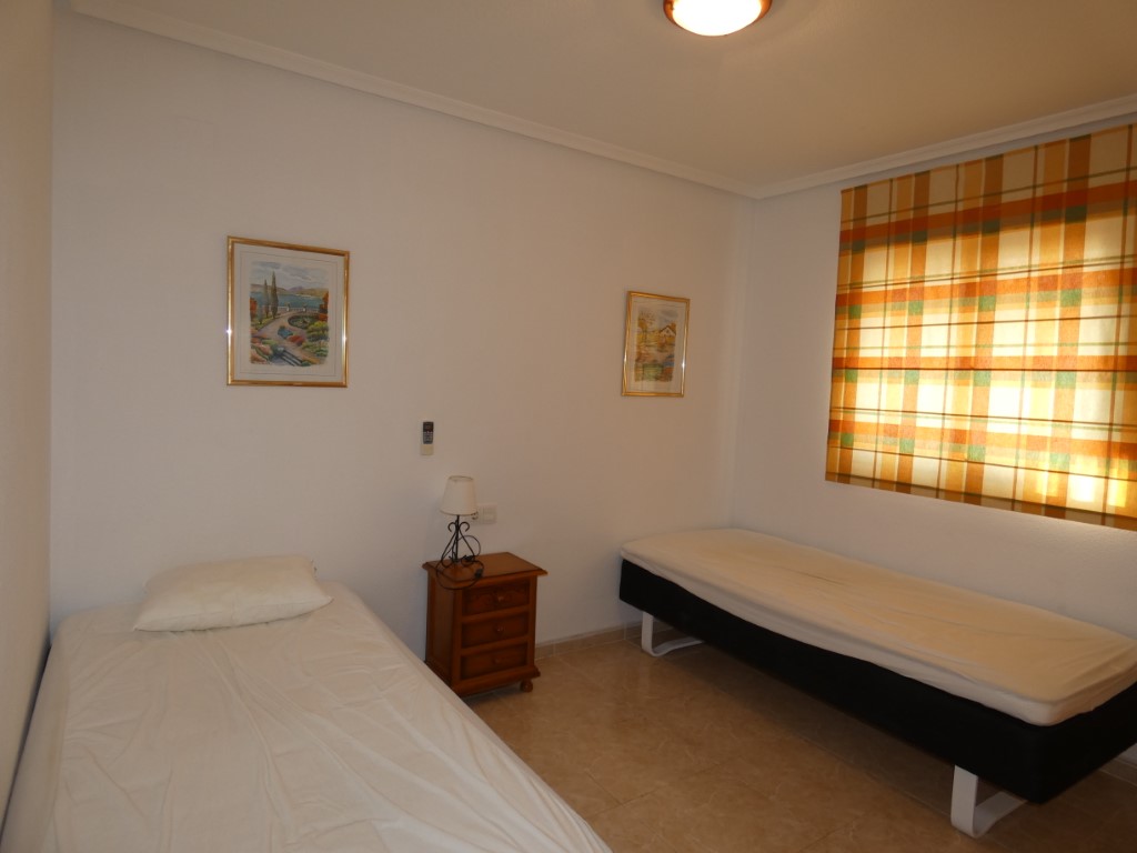 Apartment in Urbanizacion los Balcones - Image 5