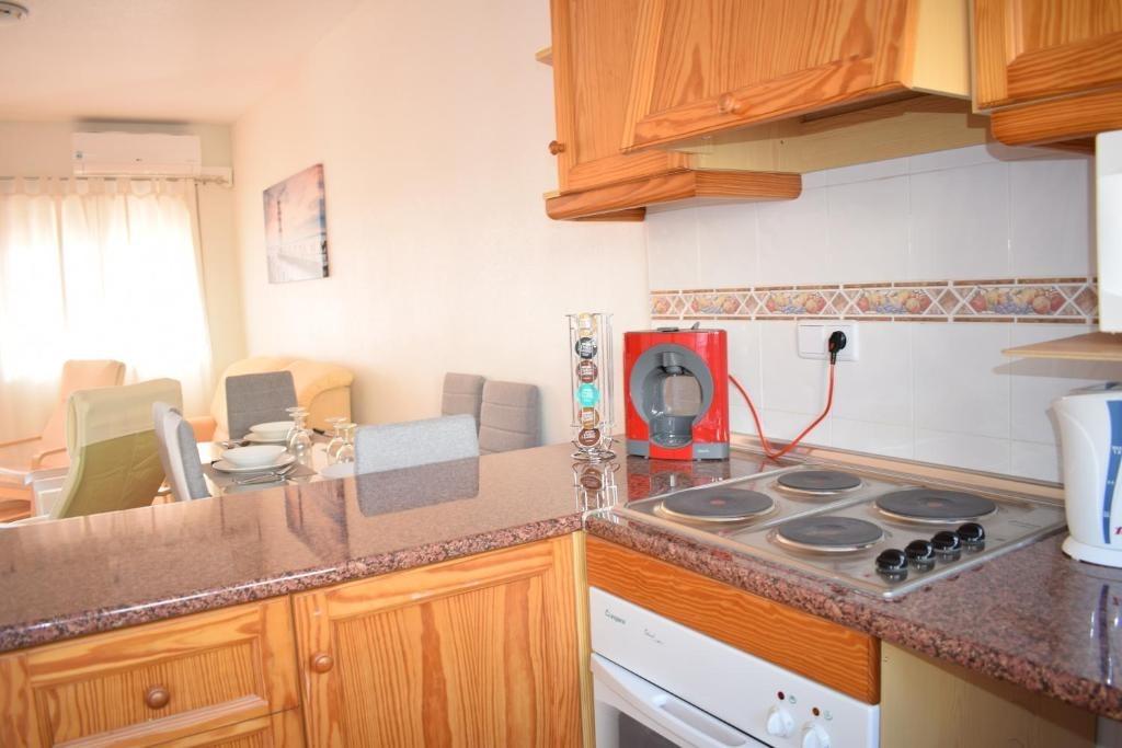 Apartment in Villamartin - Image 4