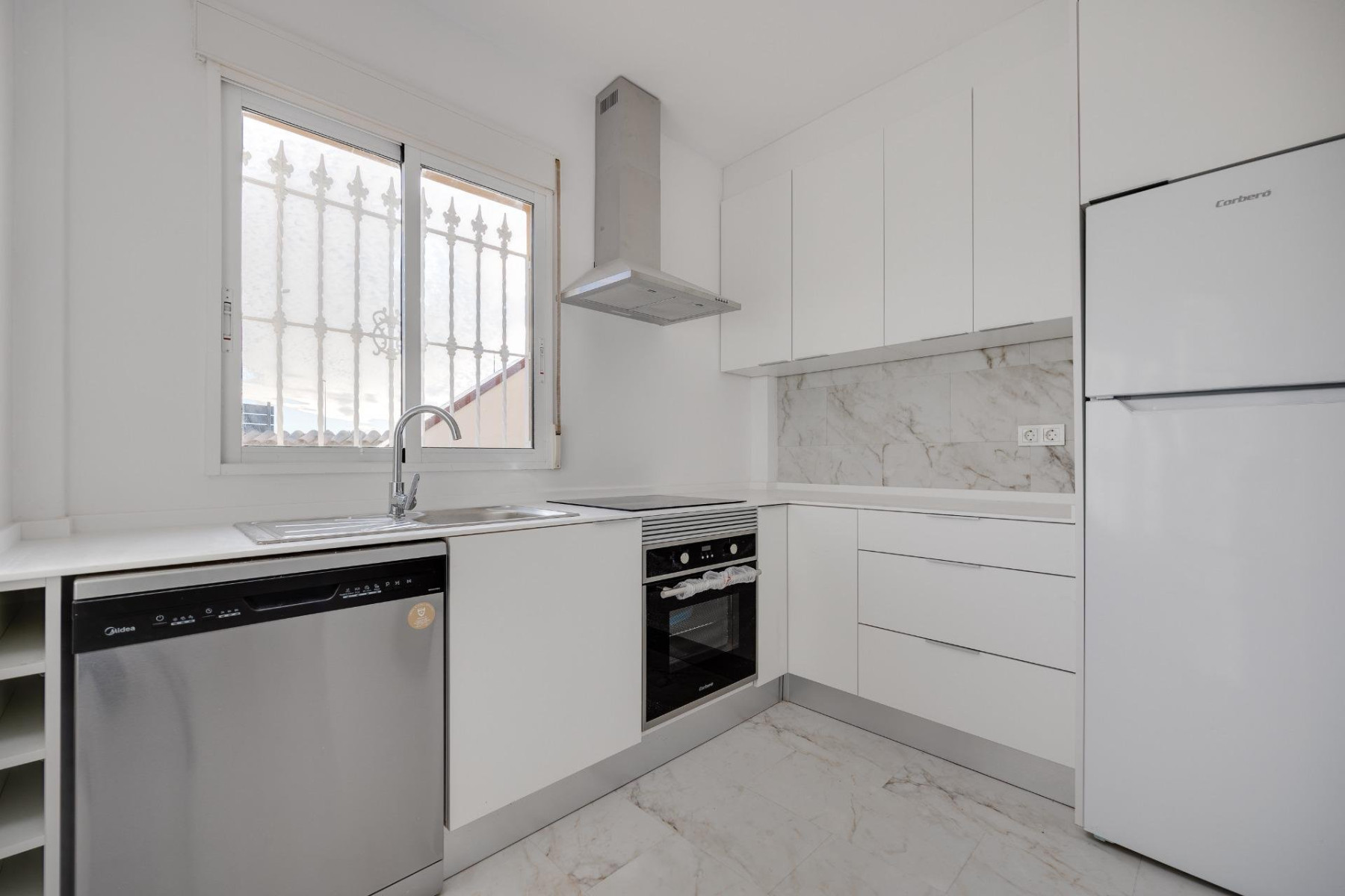 Villa in Playa Flamenca - Image 3