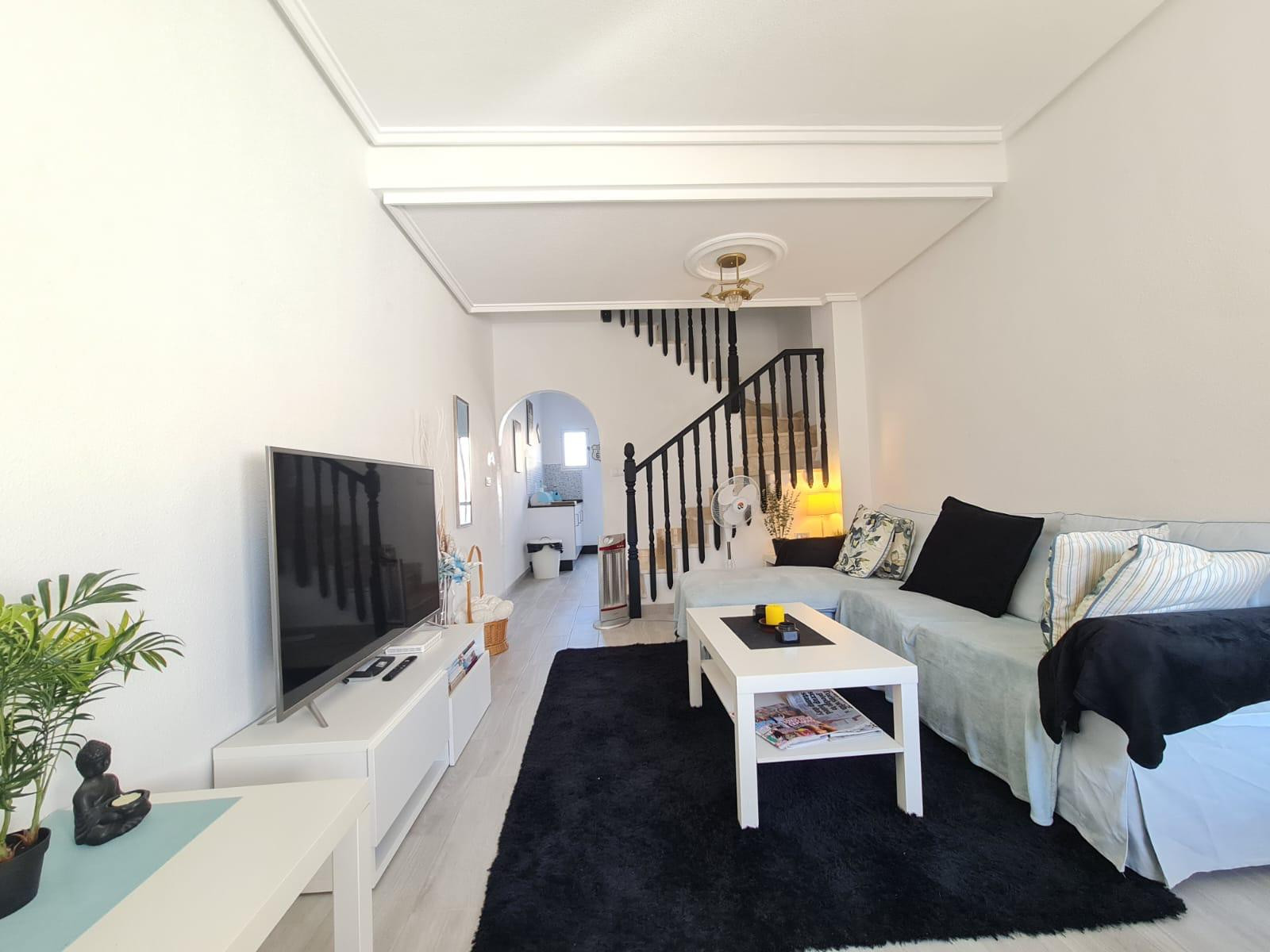 House in La Zenia - Image 2