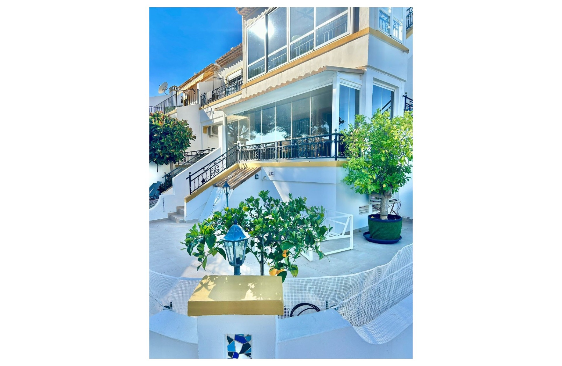 Apartment in Villamartin - view 1