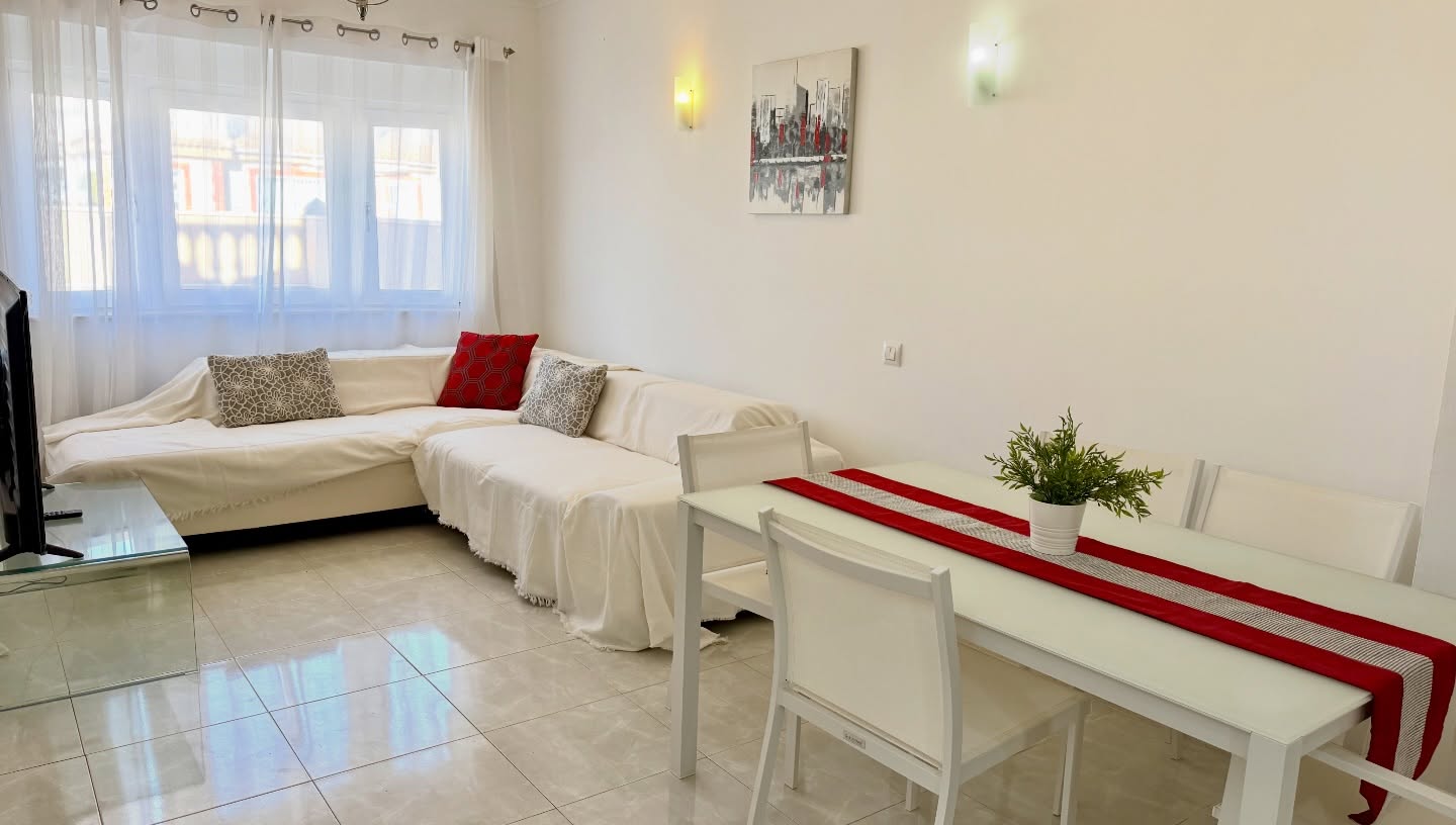 House in Playa Flamenca - Image 3
