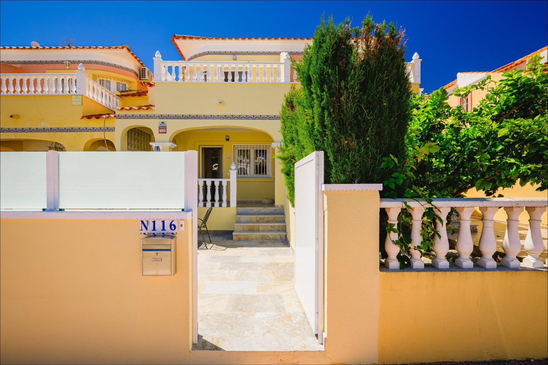 House in Villamartin - Image 5