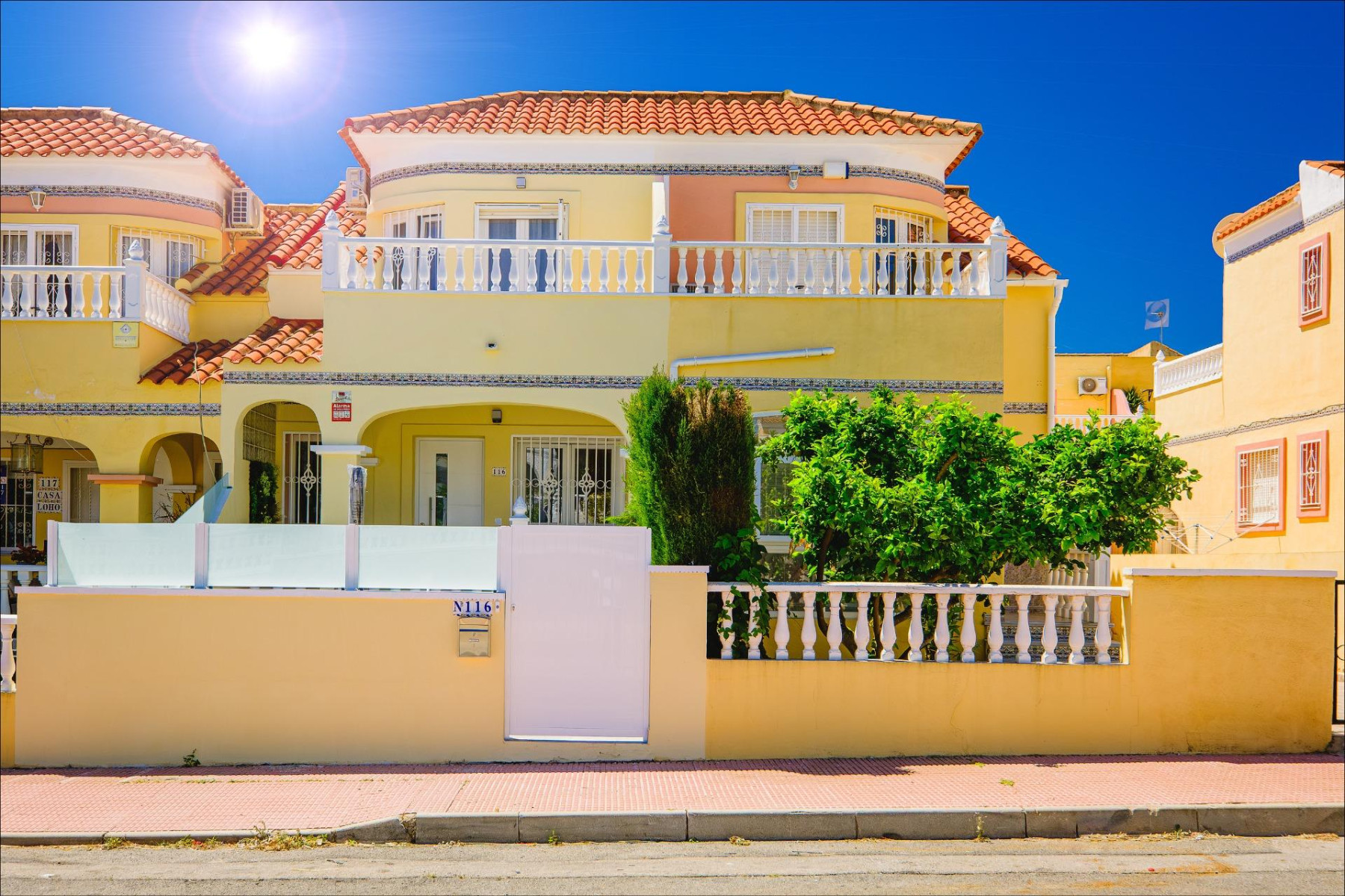 House in Villamartin - Image 2