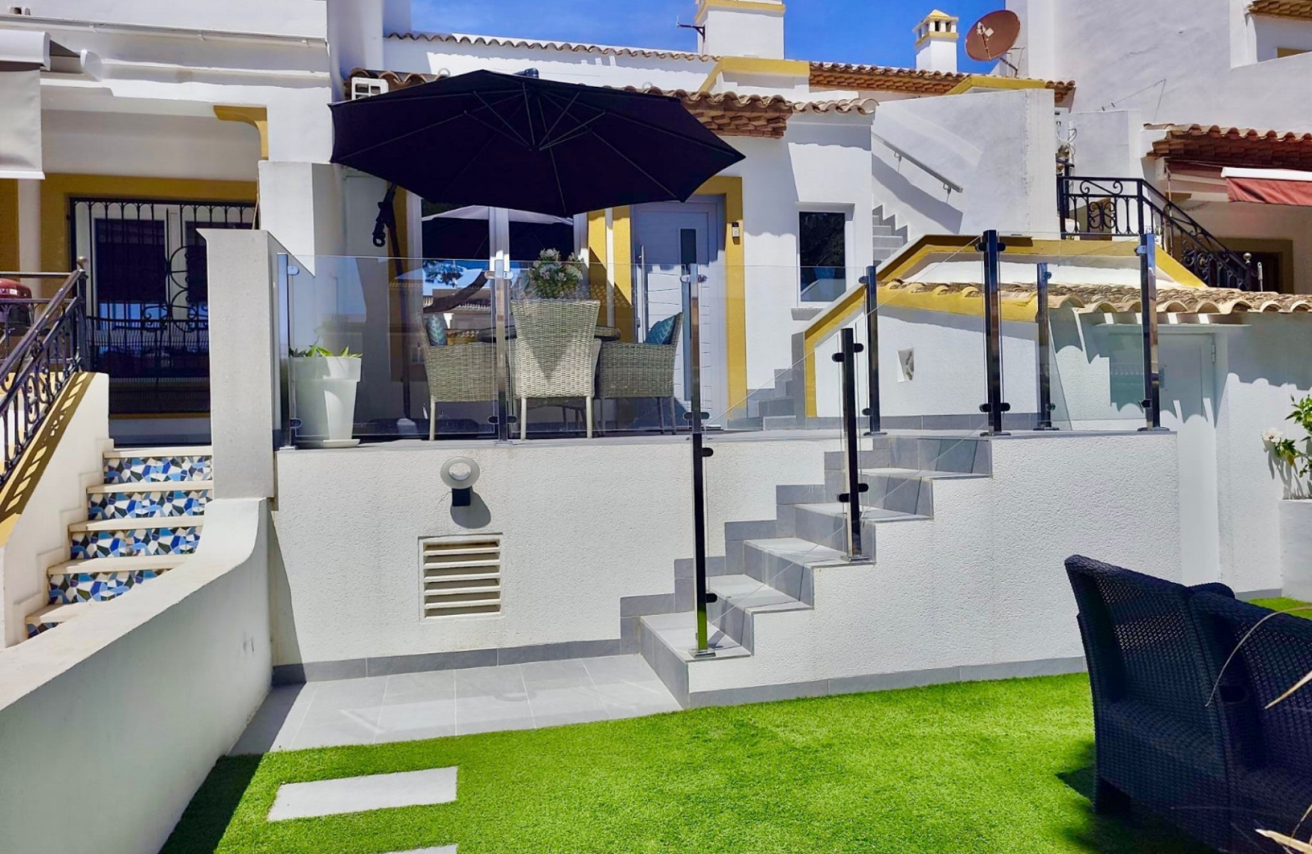 House in Villamartin - Image 2